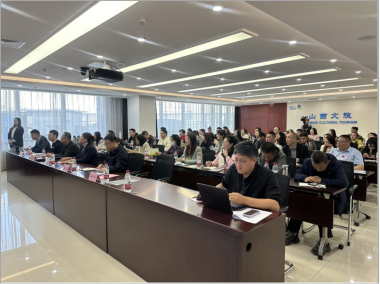 信息化专委会组织开展职业教育数字化发展报告案例培训会